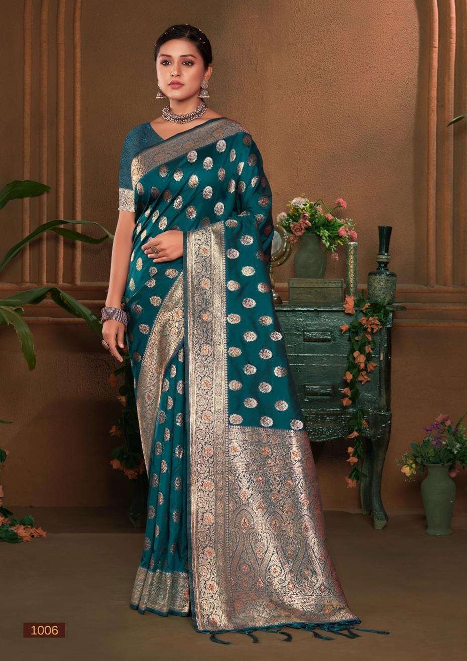 bunawat gajprabha silk banarasi silk saree manufacturers in india 2024 01 12 12 27 29