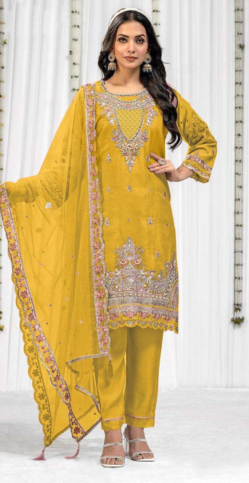 Pakistani lawn suits clearance wholesale