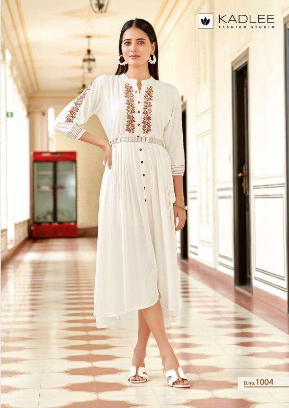 Kadlee Aashmin wholesale kurti market in surat