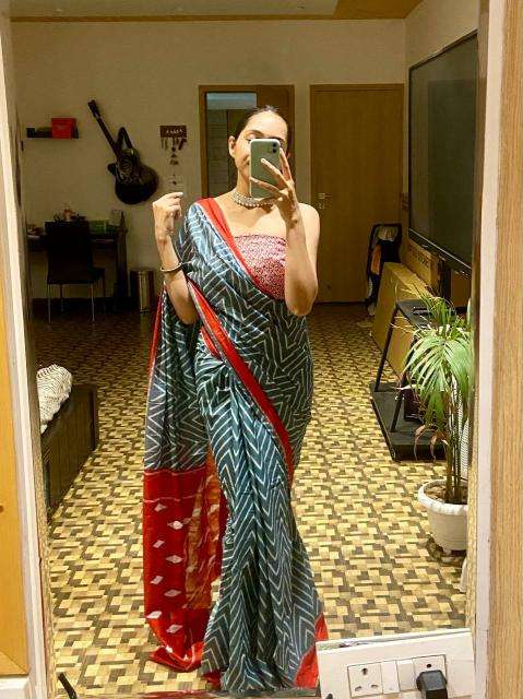 Artriddhs Cotton 0.15 Saree manufacturers in Surat