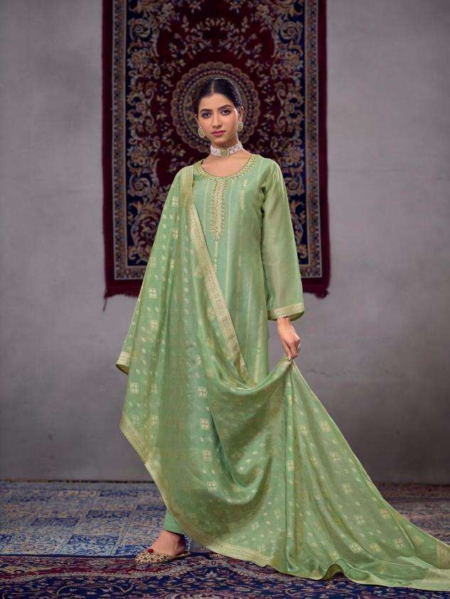 Ibiza Kalikaa Pakistani salwar kameez in Mumbai