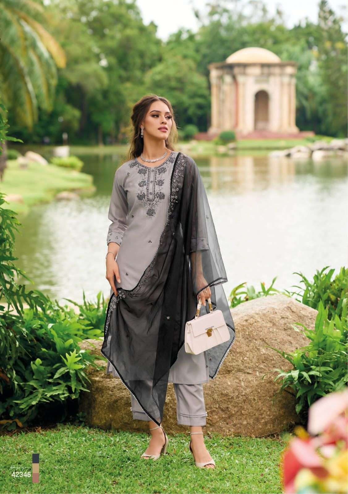 KAILEE FASHION EHASSAS Kurti pant dupatta 