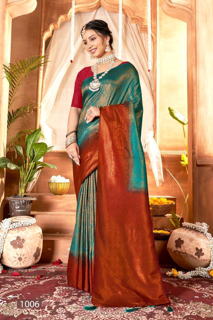 New Latest Designer Fancy Soft Silk Saree With Jeaqard Blouse