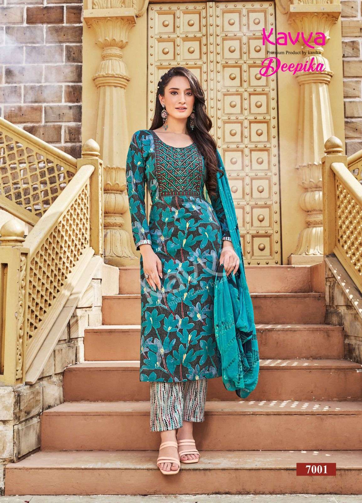 Wholesale kurtis in hot sale chandni chowk