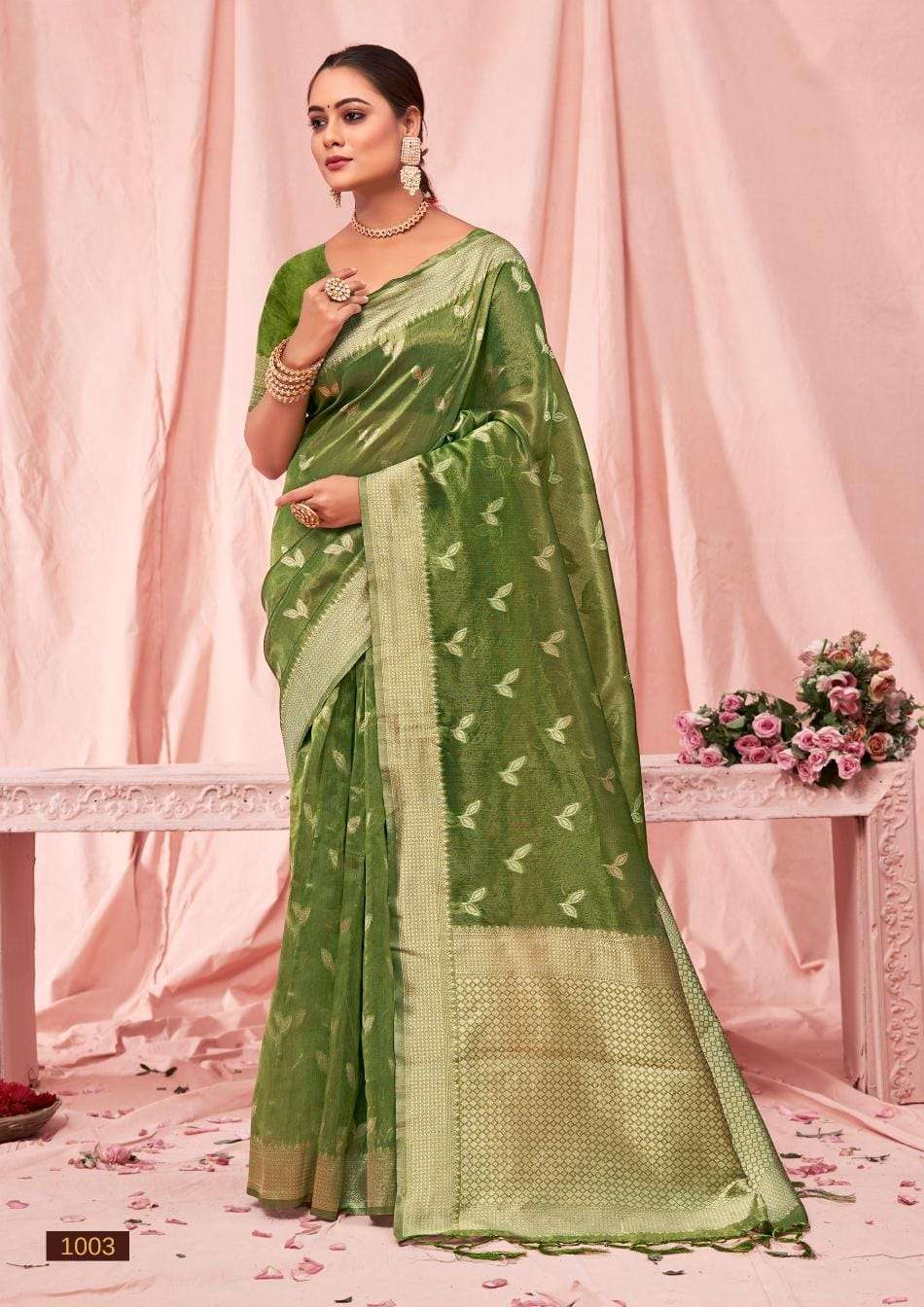 Buy Red Sarees for Women by Indie Picks Online | Ajio.com