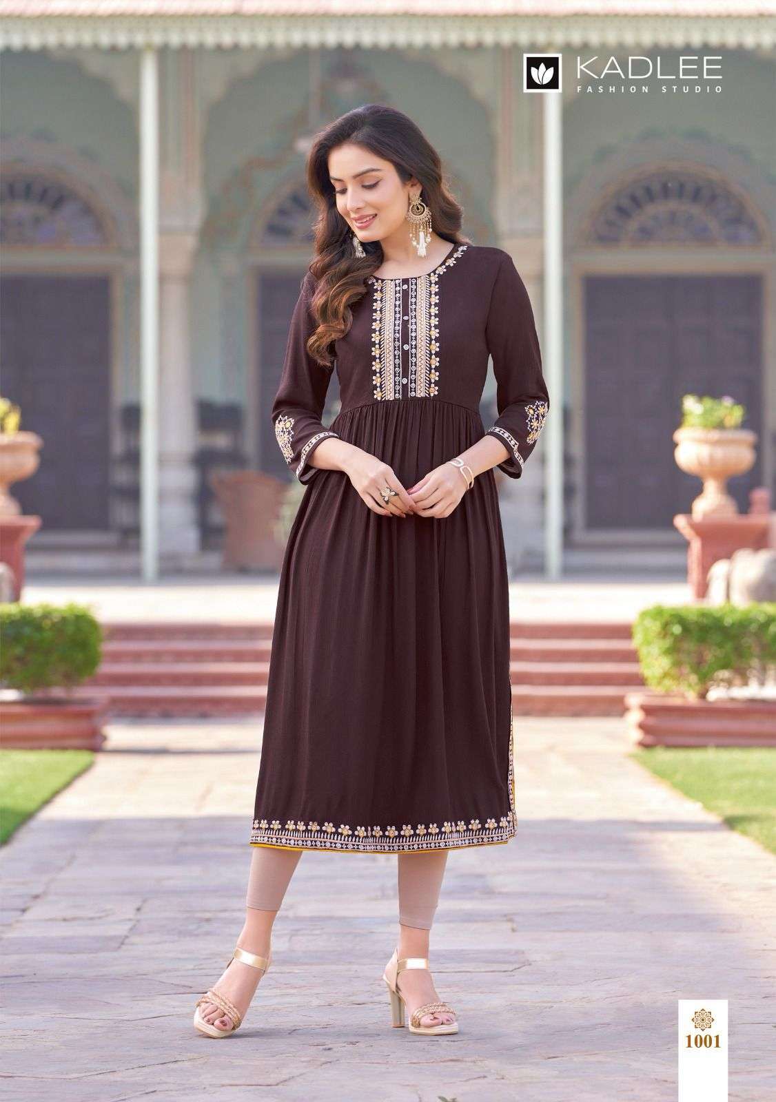 KADLEE RAAGA Kurti market Ahmedabad timing