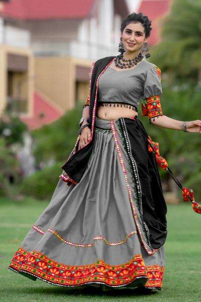 Navratri Special AWY-7067-B Traditional Lehenga Choli wholesale price 