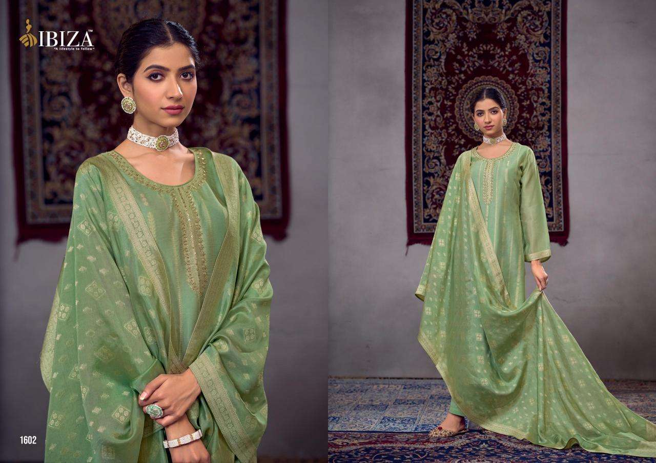 Ibiza Kalikaa Pakistani salwar kameez in Mumbai